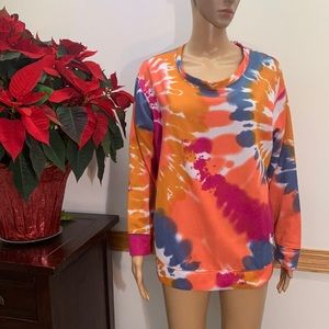 Cute sweat top great condition size L bundle up to save